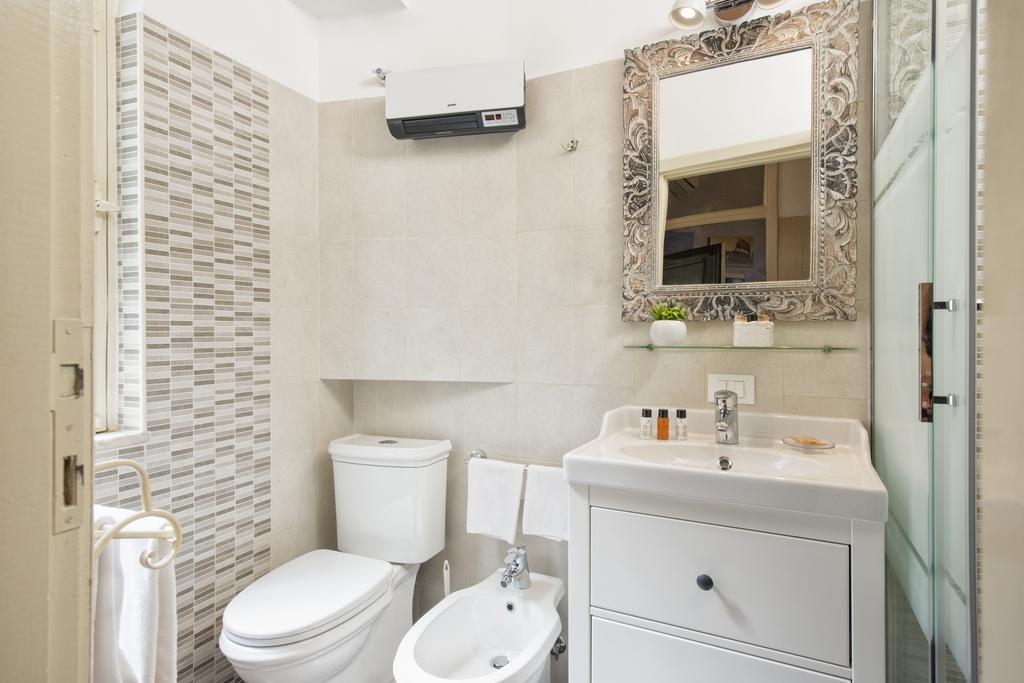 Navona Tower Apartments Рим Экстерьер фото